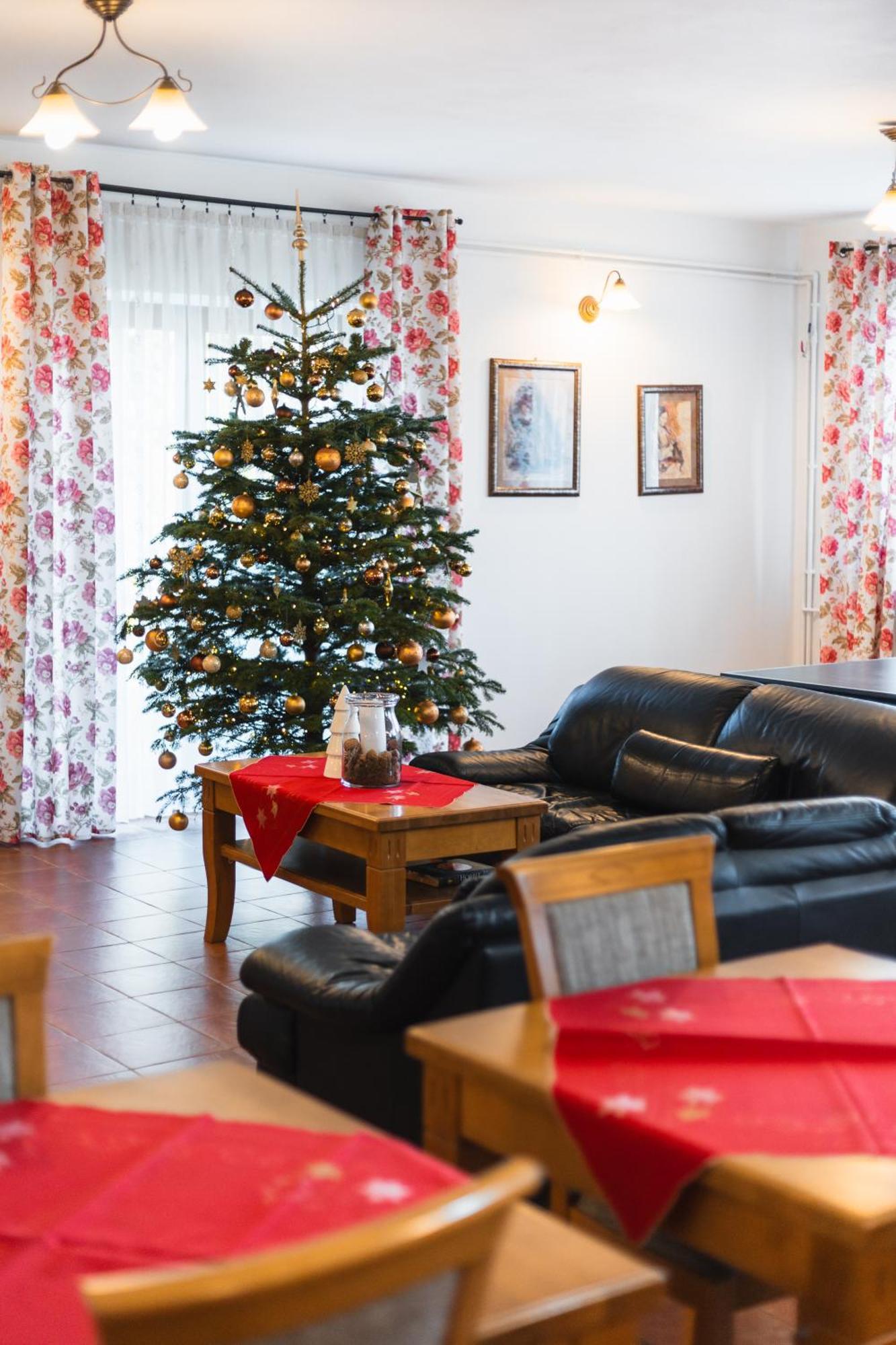 Dom Wypocz Pod Litwinka Apartamenty Białka Tatrzańska Extérieur photo
